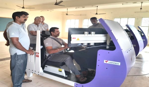 vertex-driving-simulator-at-the-tamil-nadu-police-training-academy-(tnpta)-in-viluppuram-is-an-advanced-training-system-designed-to-enhance-the-skills-of-police-driver-training.